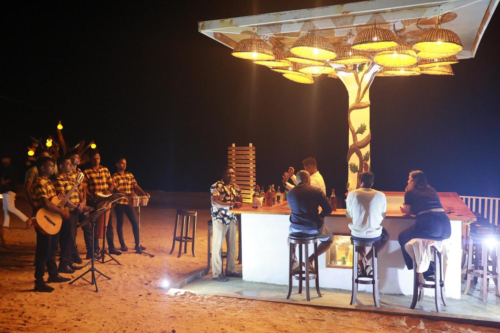 Laya Safari Resorts & Spa Yala Buitenkant foto