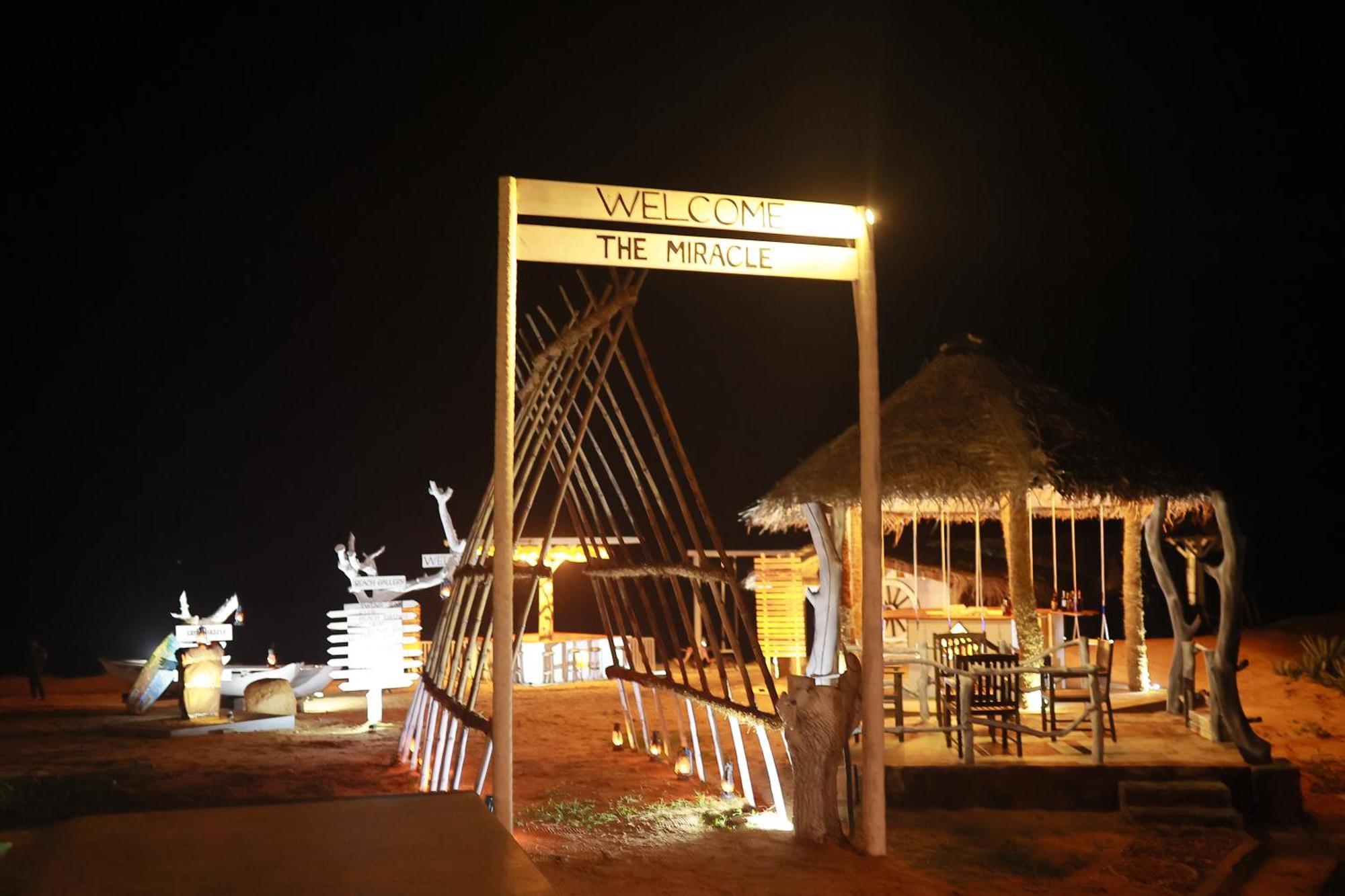 Laya Safari Resorts & Spa Yala Buitenkant foto